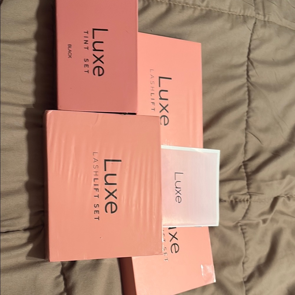 Luxe Black and Pink Lash Set for Effortless Glam